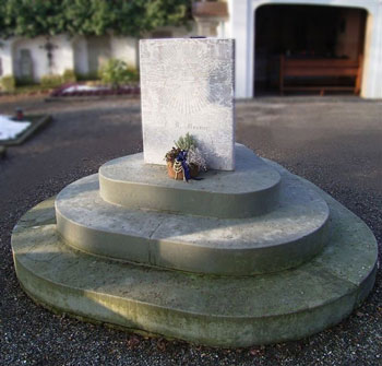 Closeup of Mesmer's burial monument